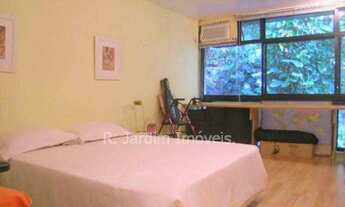 Imagem 2: Apartamento com 3 dormitórios à venda, 206 m² por R$ 2.890.000,00 - Leblon - Rio de Janeir