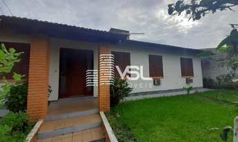 Imagem: Casa próximo da eletrosul com 3 dormitórios