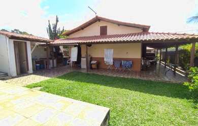 Imagem 2: Casa para venda possui 199 metros quadrados com 6 quartos