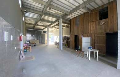 Imagem 7: Galpão/Depósito/Armazém para aluguel tem 207 metros quadrados em Perequê - Porto Belo - SC