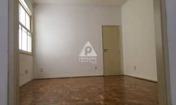 Imagem 5: Excelente apartamento 3 quartos com 1 suíte no Flamengo