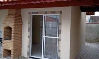 Imagem 3: Casa com piscina e suíte em Itanhaém, litoral sul de SP