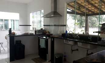 Imagem 3: Casa com 6 Quartos (1 Suíte), Piscina, Espaço Gourmet, em Condado de Maricá - Maricá - RJ