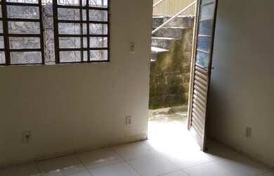 Imagem 3: Casa de 02 quartos no Jaqueline B/Zilah Spósito, BH