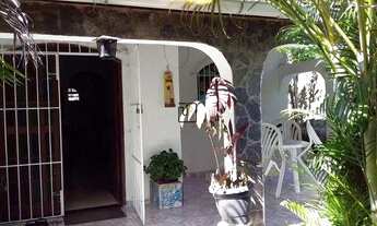 Imagem 4: Casa com 3 quartos à venda em Itapuã!