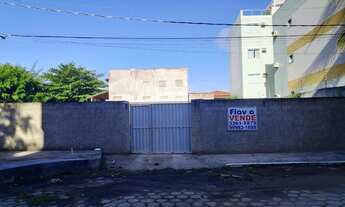 Imagem 2: Terreno a menos de 100m² da praia