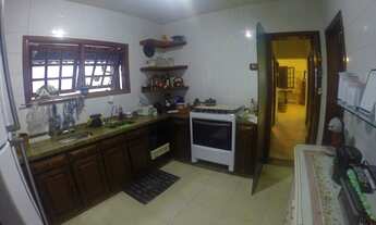 Imagem 3: Casa para venda tem 150 metros quadrados com 4 quartos em Badu - Niterói - RJ