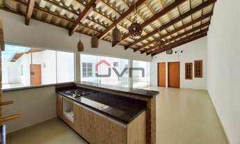 Imagem: Térrea para venda tem 242 metros quadrados