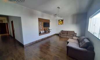 Imagem: BELÍSSIMA CASA NO BARREIRO - PATOS DE MINAS