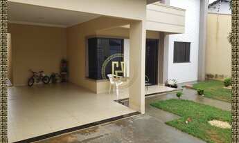 Imagem 3: Casa à venda com 3 quartos sendo / Nova Mutum