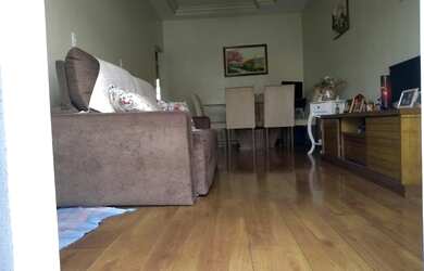 Imagem 4: Casa para venda tem 120 metros quadrados com 3 quartos em Marumbi - Juiz de Fora - MG