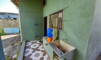 Imagem 3: Casa com 2 quartos em Balneário Gaivota quintal grande- Itanhaém - SP