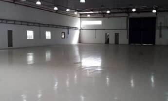 Imagem: PRÉDIO COM ESCRITÓRIO E GALPÃO, PRÓXIMO