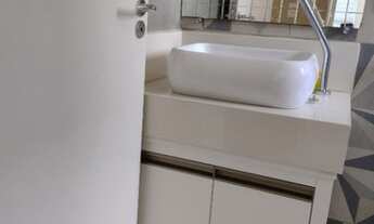 Imagem 7: Apto com Fino acabamento em localização privilegiada! Permuta por casa de maiaor valor!