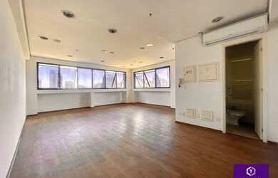 Imagem 2: Sala/conjunto comercial para venda ou locação no coração do Paraíso