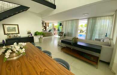 Imagem 4: Casa de condomínio para venda possui 450 metros quadrados com 4 quartos