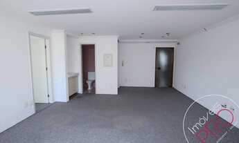 Imagem 2: Com catraca de segurança, 3 vagas