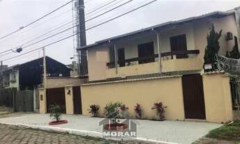 Imagem 4: Sobrado com piscina em Paranaguá