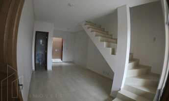 Imagem 3: Sobrado para Venda em Ponta Grossa, Uvaranas, 2 dormitórios, 2 banheiros, 1 vaga