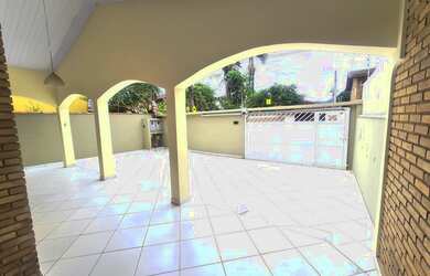 Imagem 6: Ubatuba, Centro, - Casa com 03 dormitórios sendo 1 suítes com área de lazer