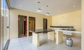 Imagem 4: Casa de condomínio para venda com 260 metros quadrados com 4 quartos