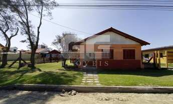 Imagem 2: Casa 4 dormitórios ou + para Venda em Cidreira, NAZARÉ, 4 dormitórios, 1 banheiro, 4 vagas