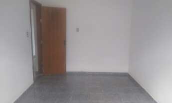 Imagem 6: Im?vel com 3 moradias, em rua comercial