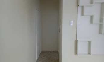 Imagem 5: Centro - Apto 2D(Suíte); 2 Banheiros; Armários na Cozinha; Piso Frio