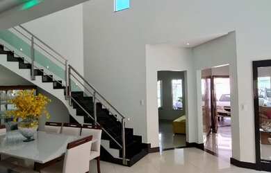 Imagem 6: A melhor mansão da cidade