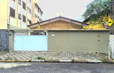 Imagem 2: Ubatuba, Centro, - Casa com 03 dormitórios sendo 1 suítes com área de lazer