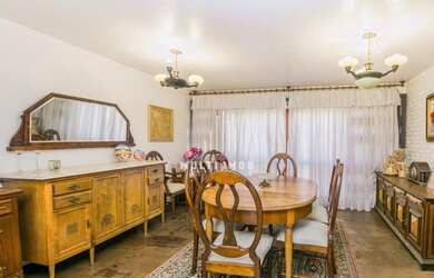 Imagem 4: PORTO ALEGRE - Casa Padrão - Jardim Botânico