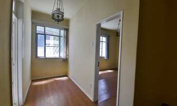 Imagem 2: Apartamento para venda com 56 metros quadrados com 1 quarto em Agriões - Teresópolis - RJ