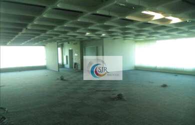 Imagem 14: O Complexo conta com 410 mil m² de área construída, abrigando grandes empresas, centro de