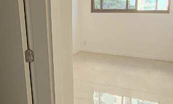 Imagem 4: 4 Quartos, 1 quadra do mar, lazer completo, piso em porcelanato! Agende agora sua visita!