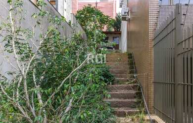 Imagem 2: Porto Alegre - Terreno Padrão - Auxiliadora