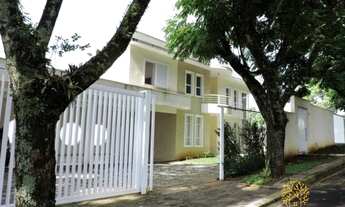 Imagem 4: Casa Nova, moderna, 4 suítes e 7 vagas cobertas!