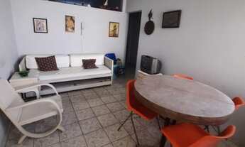 Imagem 2: Apartamento para venda com 70 metros quadrados com 2 quartos em Pitangueiras - Guarujá - S