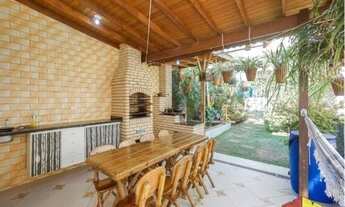 Imagem: Lindo sobrado de 280 metros, com 3 suítes