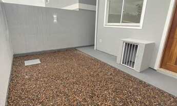 Imagem 3: Sobrado para Venda em Palhoça, BELA VISTA, 2 dormitórios, 1 banheiro, 2 vagas