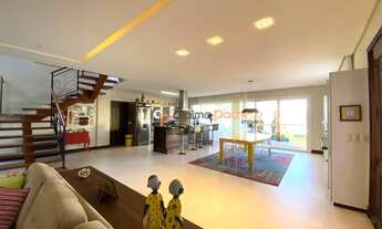 Imagem 3: Casa para Venda em Florianópolis, Estreito, 4 dormitórios, 3 suítes, 4 banheiros, 4 vagas