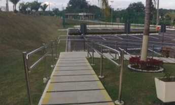 Imagem 3: Condomínio Quintas das Marinas, Ponta Negra, terreno já com obra iniciada