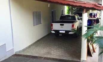 Imagem 4: Casa para venda tem 360 metros quadrados com 3 quartos