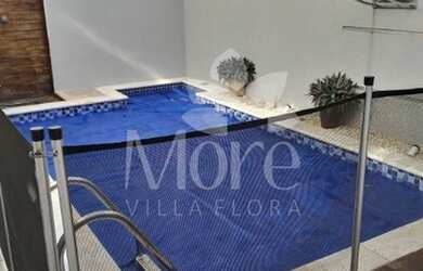 Imagem 2: VENDA de Sobrado Alto Padrão com Piscina, Acabamento de Qualidade, 3 Quartos, sendo 3 Suít