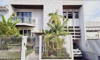 Imagem: Prédio para empresas ou moradia como casa