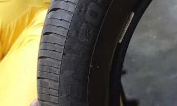 Imagem 3: Vende-se pneu novo novo 2 meses de usado aro 15 195 55 R15 85v