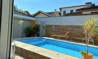 Imagem 2: Linda casa de condomínio para aluguel com 315 metros quadrados com 4 quartos