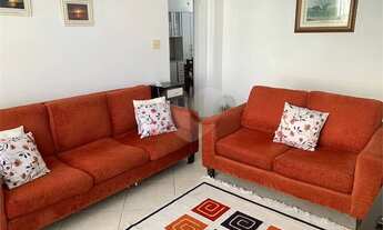 Imagem 2: Apartamento no coração do Gonzaga com 3 dormitórios, varanda e muito espaço