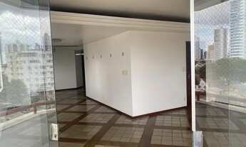Imagem 6: Apartamento para aluguel possui 210 metros quadrados com 4 quartos em Umarizal - Belém - P