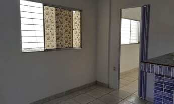 Imagem: Alugo Aptos perto supermercados padaria