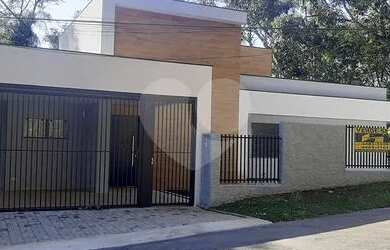 Imagem 2: Casa nova em condomínio na Serra da Cantareira em construção moderna com 3 quartos sendo